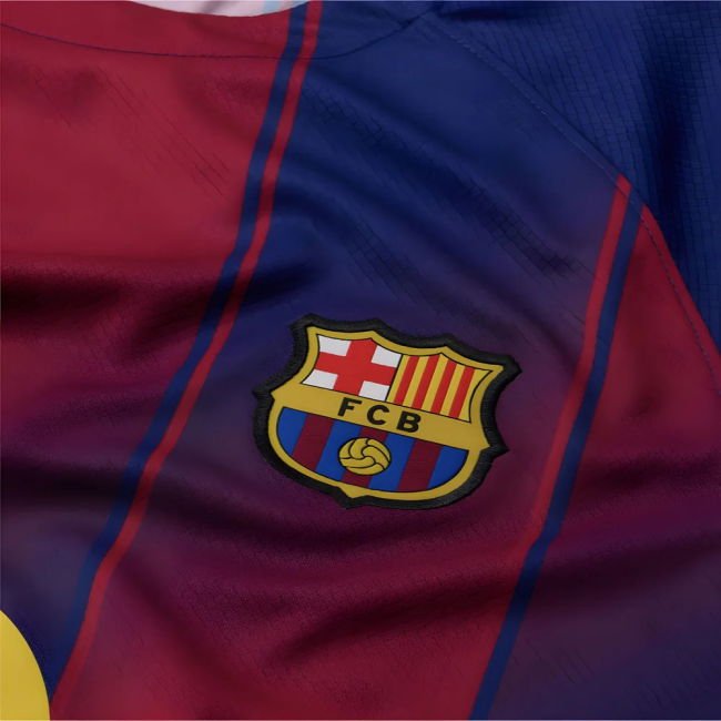 Barcelona Women's 25/26 Player Home Jersey - Image 3