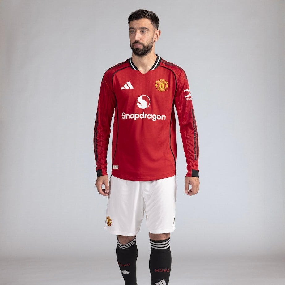 Manchester Unite Men's 25/26 Player Home Long Sleeve Jersey - Image 9