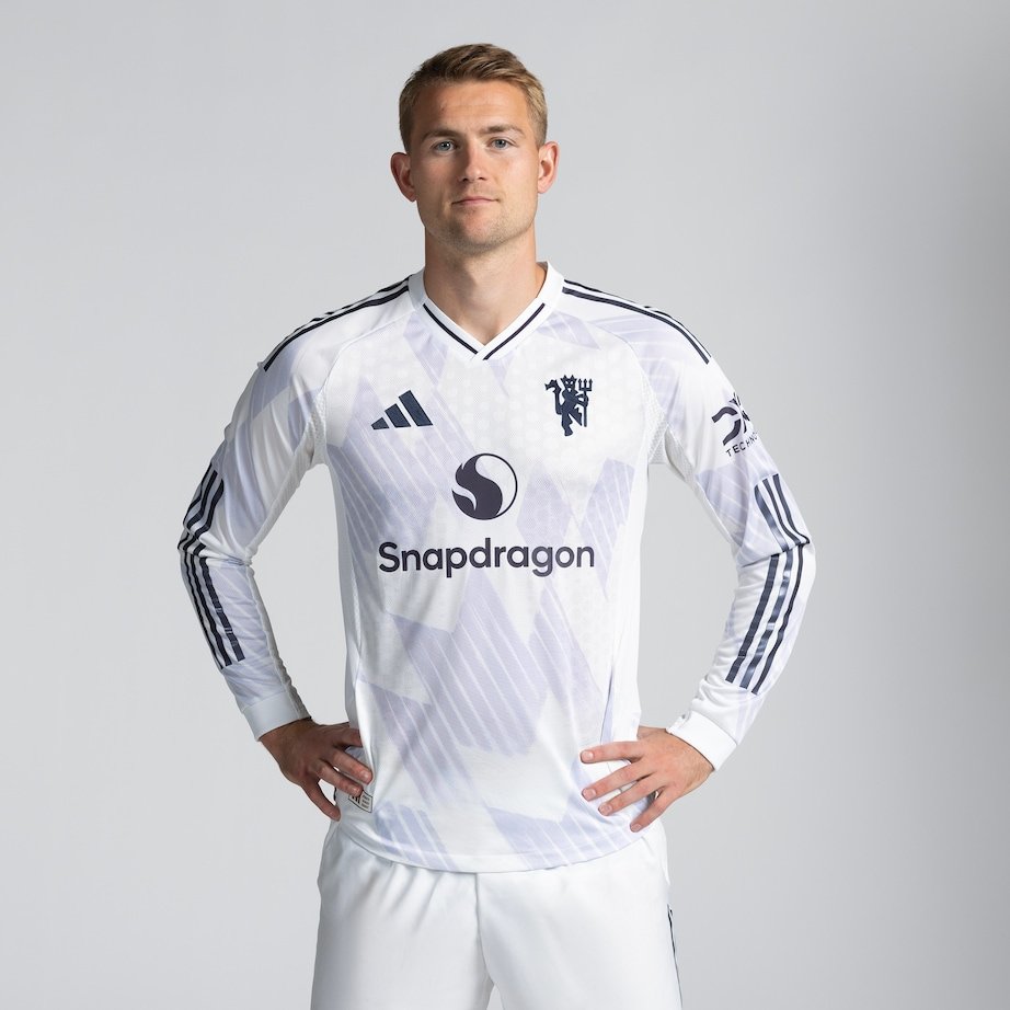 Manchester Unite Men's 25/26 Player Away Long Sleeve Jersey - Image 5