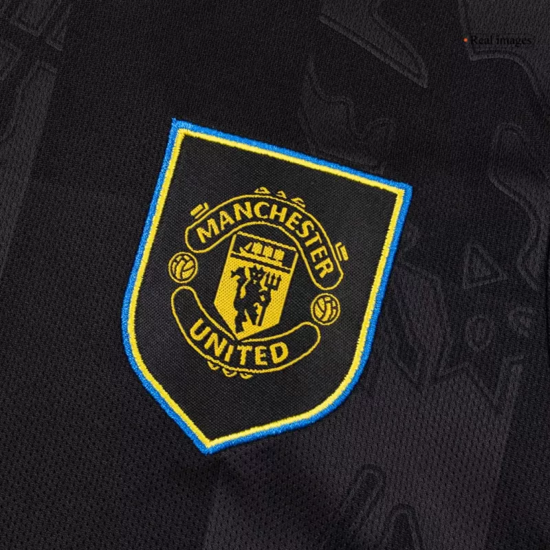 Manchester Unite Kids 25/26 Third Kit - Image 3