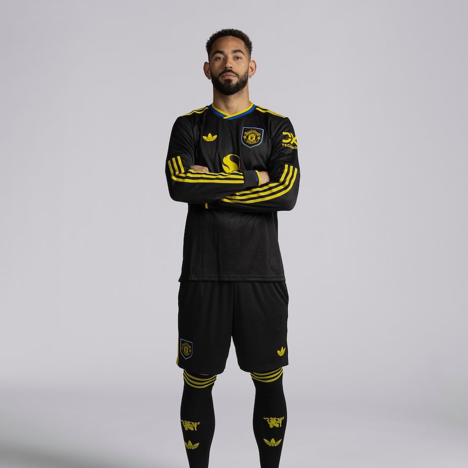 Manchester Unite Men's 25/26 Fan Third Long Sleeve Jersey - Image 8