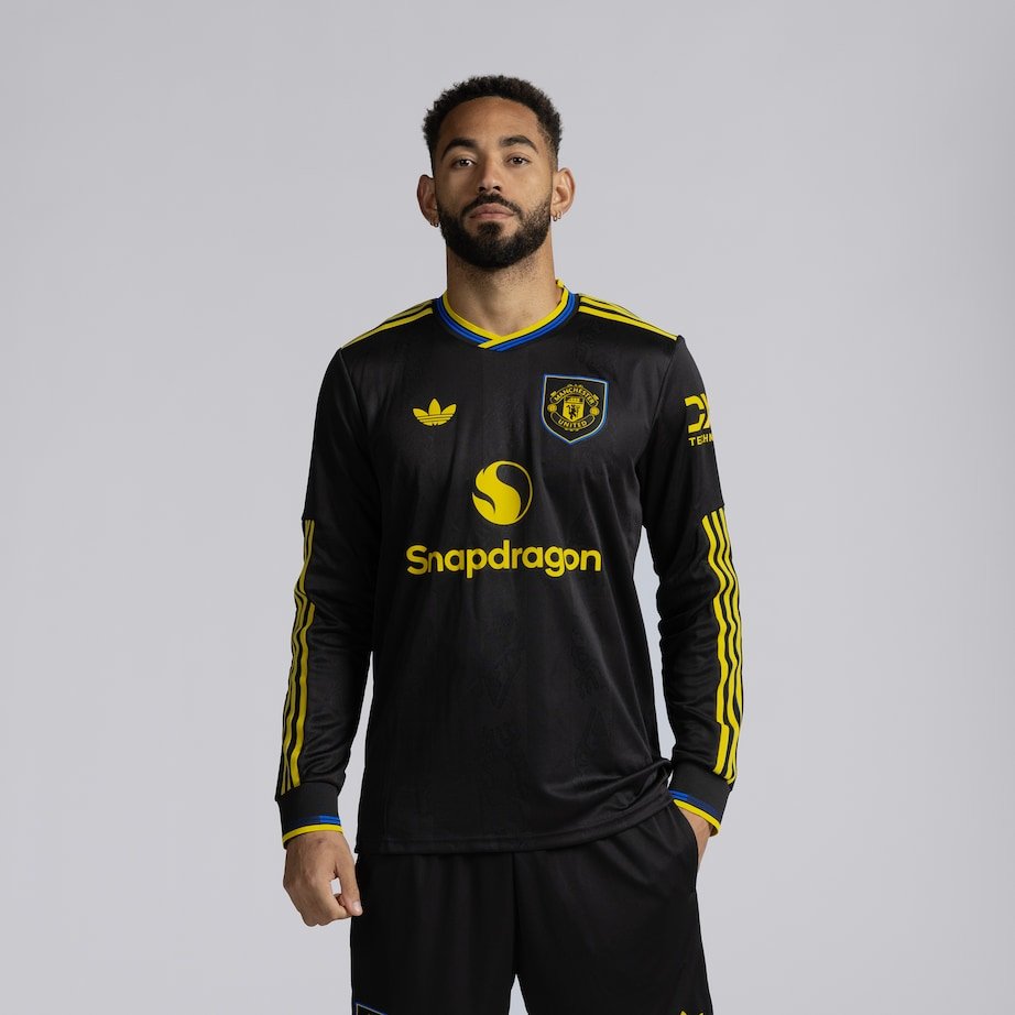 Manchester Unite Men's 25/26 Fan Third Long Sleeve Jersey - Image 6