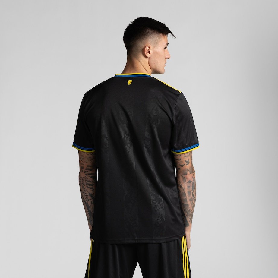 Manchester Unite Men's 25/26 Fan Third Jersey - Image 7