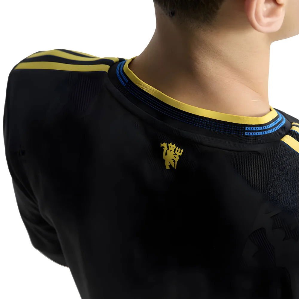 Manchester Unite Men's 25/26 Player Third Long Sleeve Jersey - Image 3